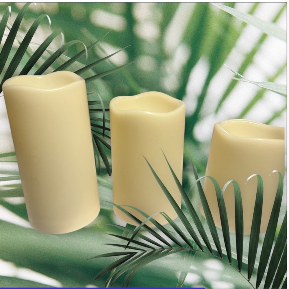 3 Set
Ivory LED Flameless Candle Trio - Picture 5 of 6